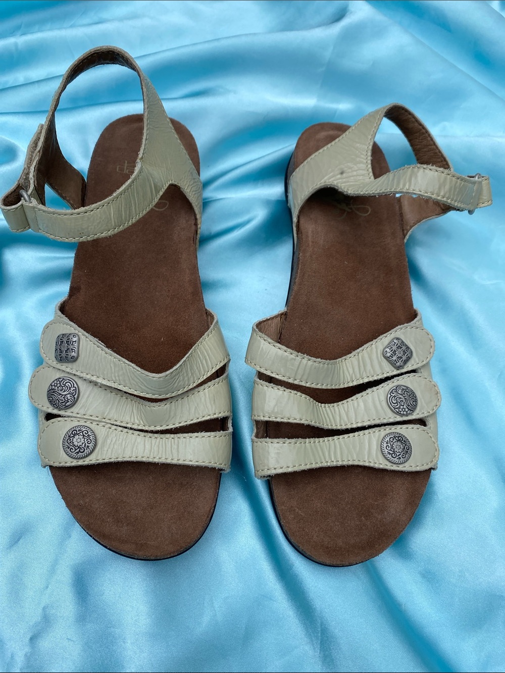 Dansko Women's Beige Strappy Comfort Sandals